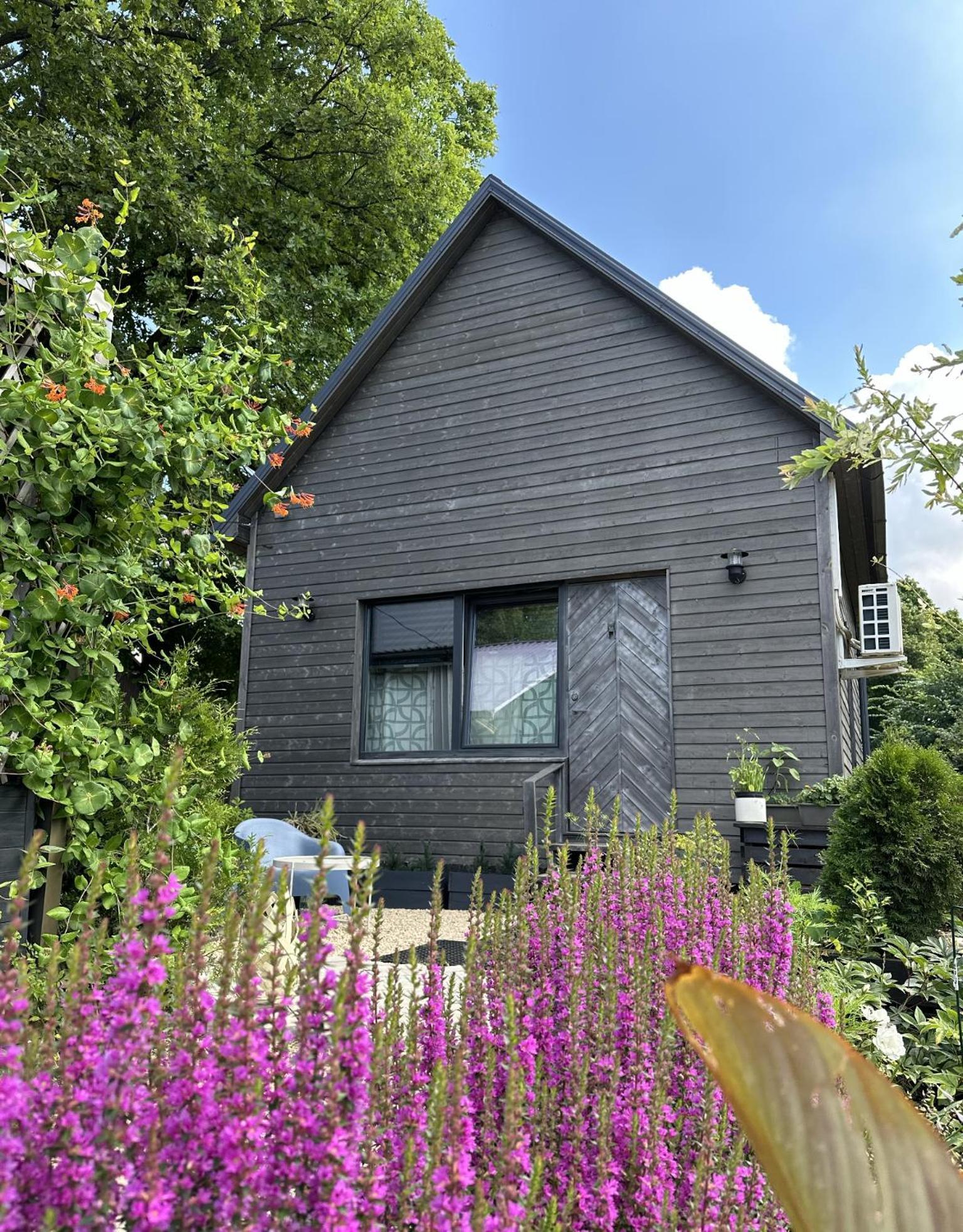 리가 Amazing Little House On An Island With Garden 빌라 외부 사진