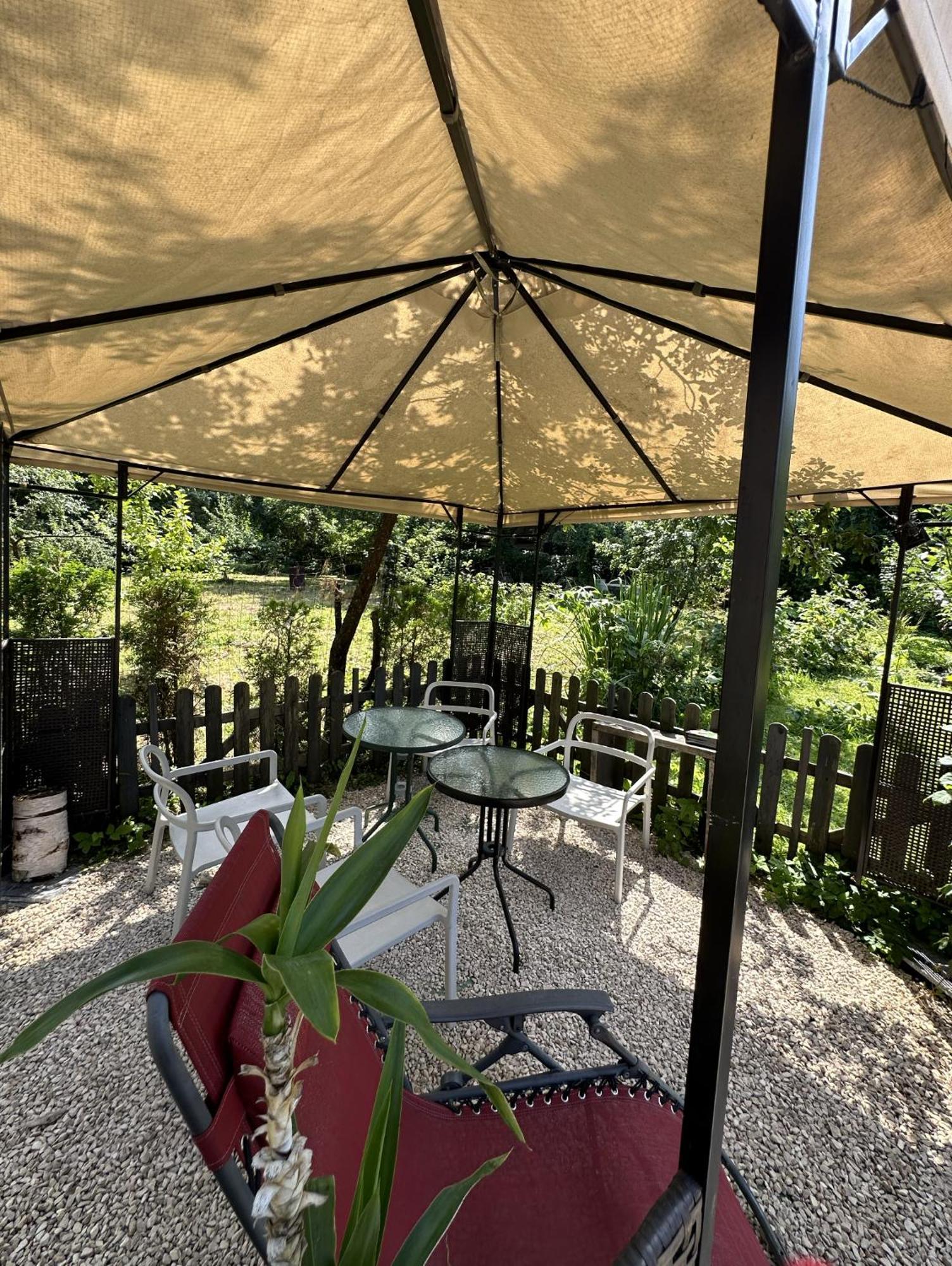 리가 Amazing Little House On An Island With Garden 빌라 외부 사진